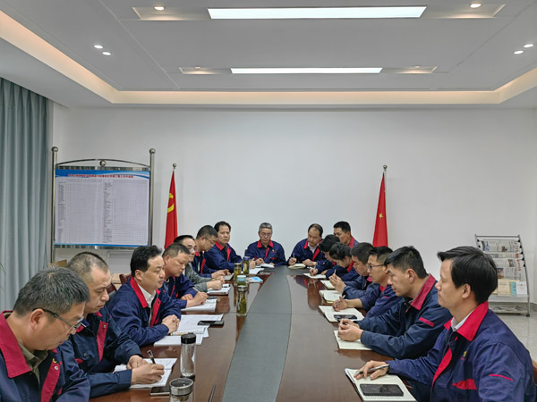 王壽良到第二建筑工程事業(yè)部調(diào)研 王壽良到第二建筑工程事業(yè)部調(diào)研